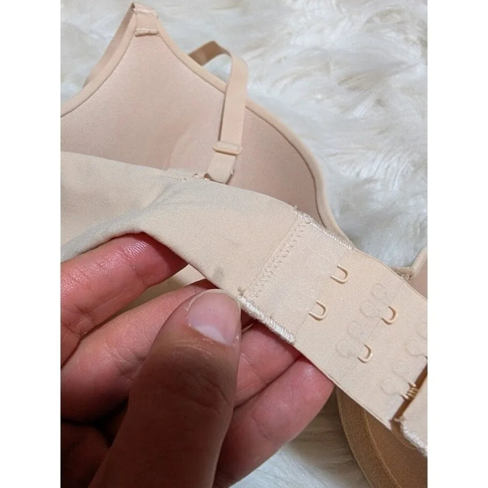 SKIMS Fits‎ Everybody T-Shirt Bra Everyday Comfort Support Nude 32D - Picture 3 of 6